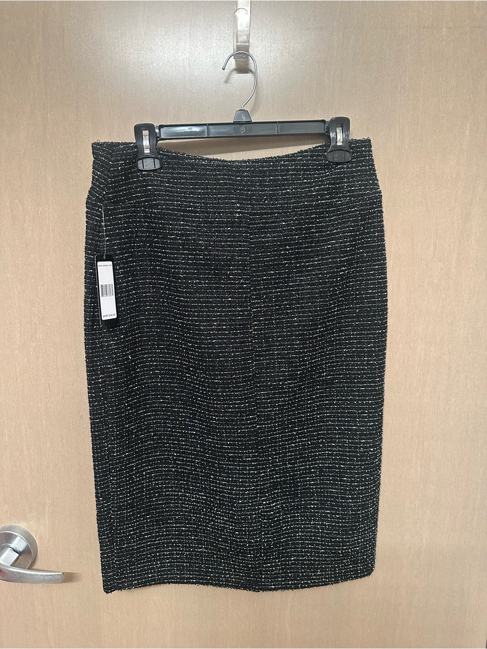 NWT Classic Black Tweed Pencil Skirt  for Women Soho apparel brand size medium